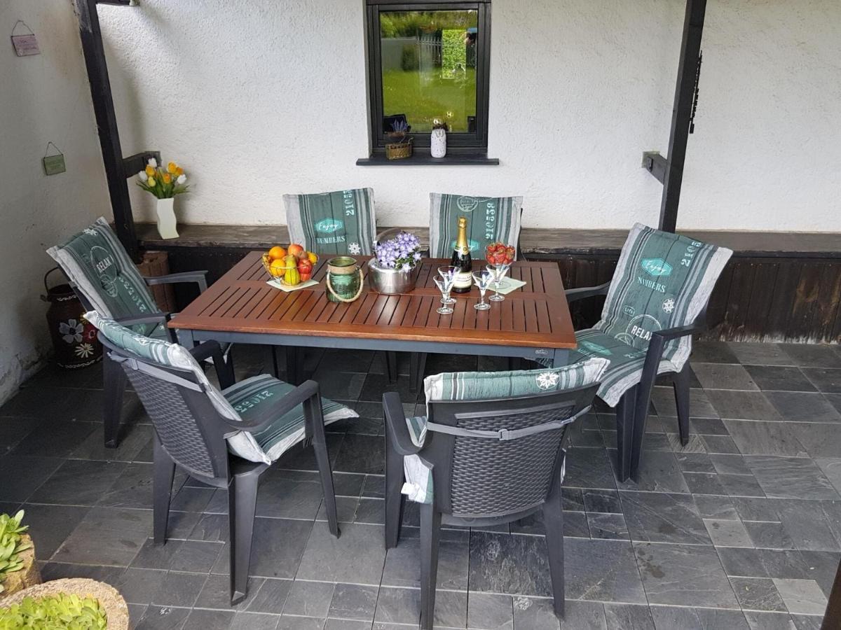 Apartment With Garden In A Wooded Setting Auw bei Prum 외부 사진