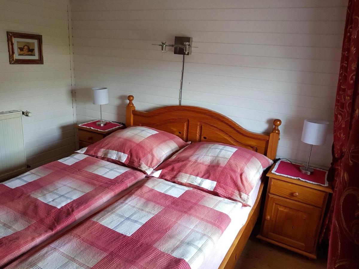 Apartment With Garden In A Wooded Setting Auw bei Prum 외부 사진